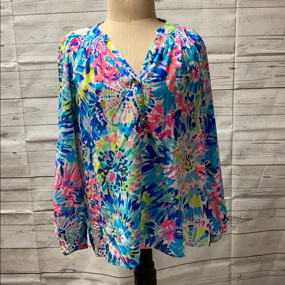Lilly Pulitzer Tops - Lilly Pulitzer Elsa Silk Top